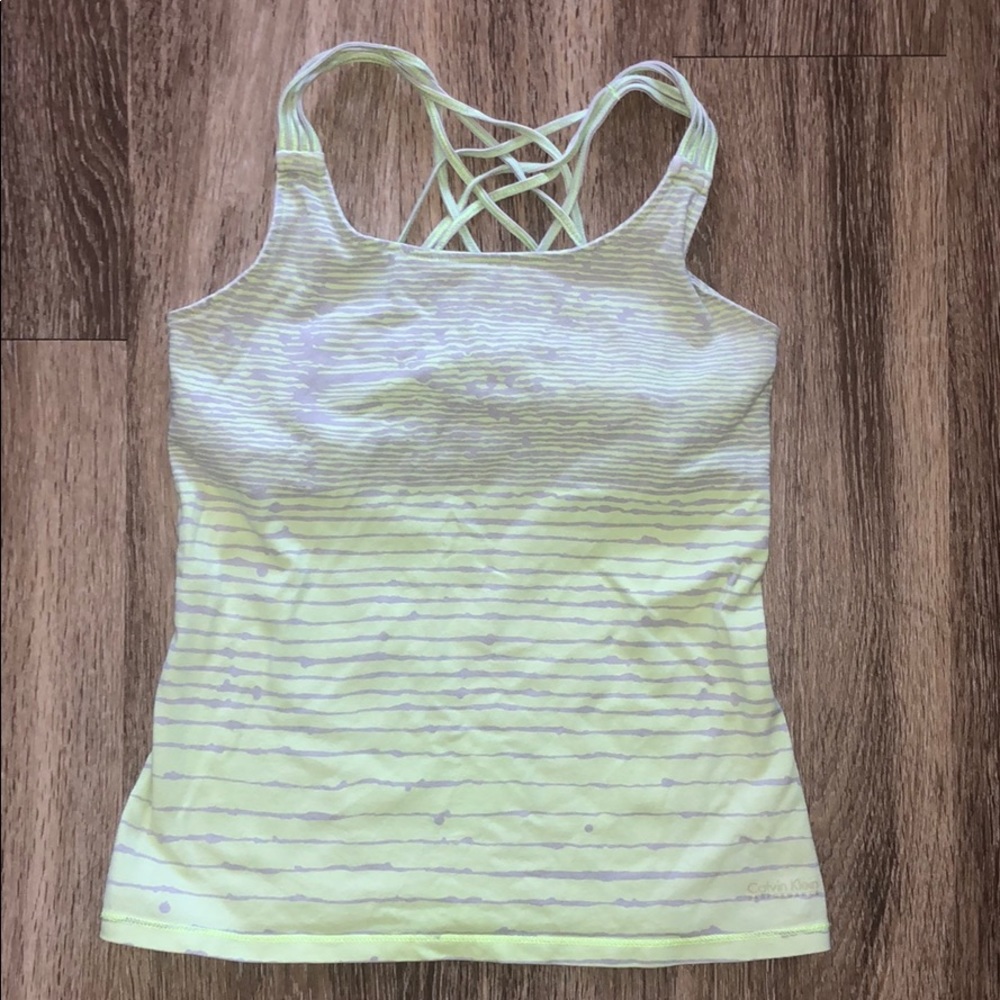 Workout tank top